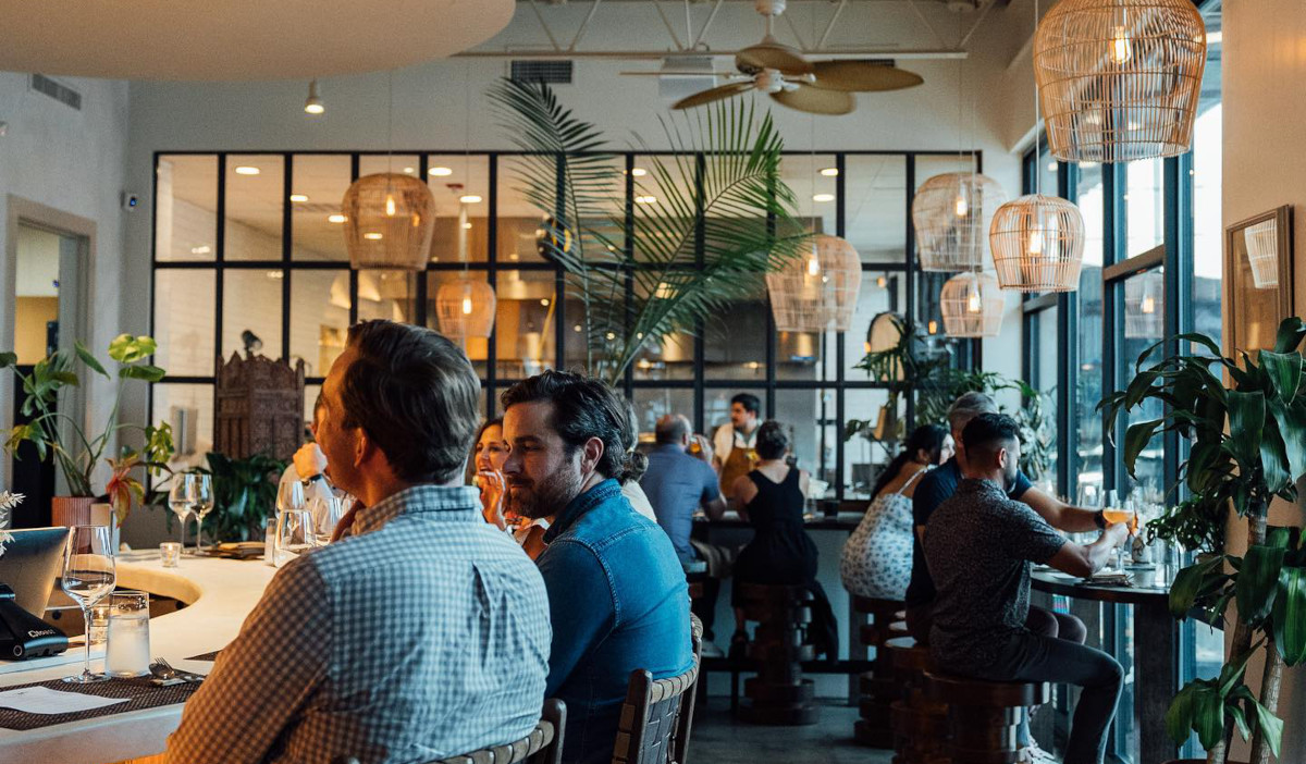 houston best areas to meet other grads